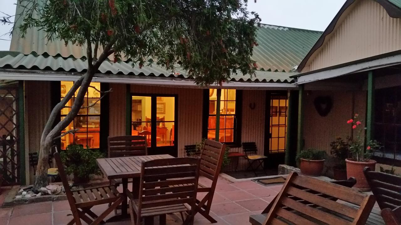 Bedrock Lodge Port Nolloth Extérieur photo